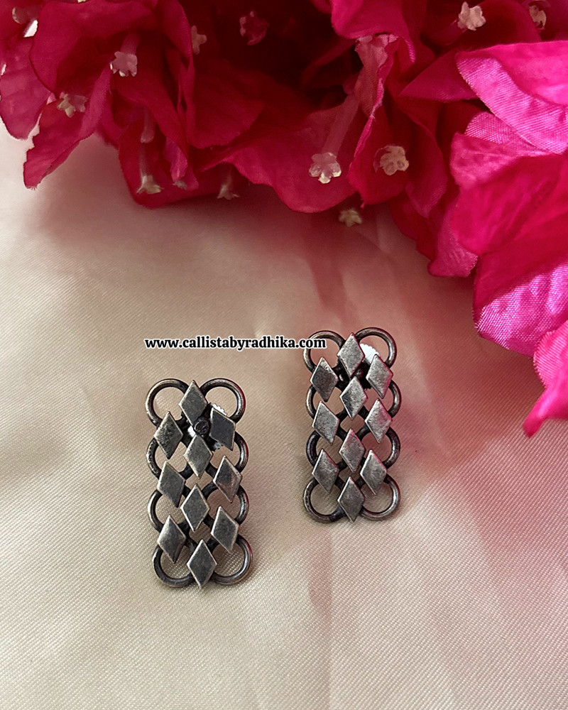 Image of Solid silver Stud