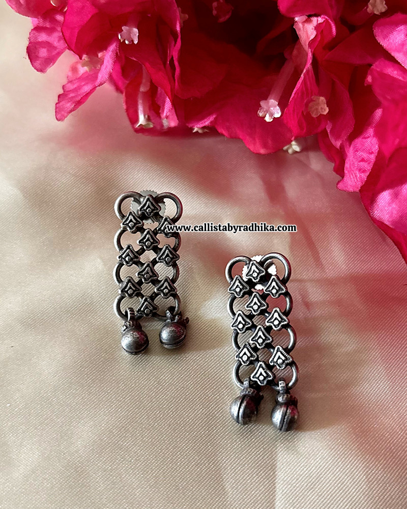 Image of Solid silver Stud