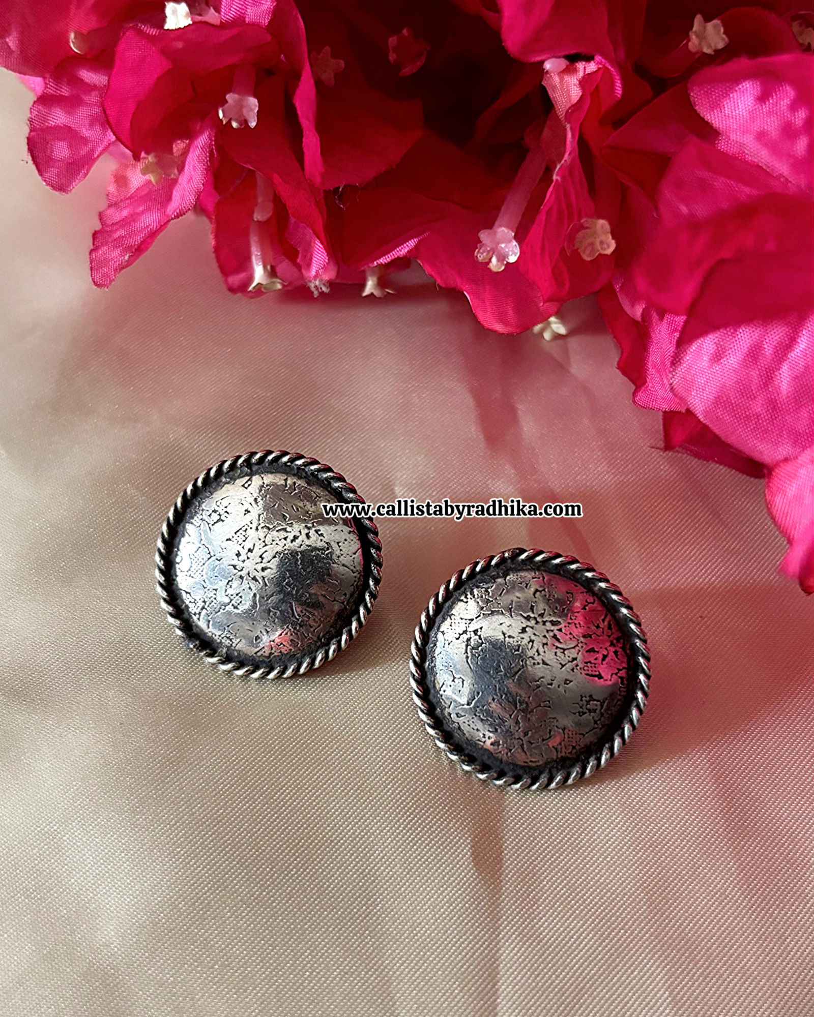 Solid silver Stud