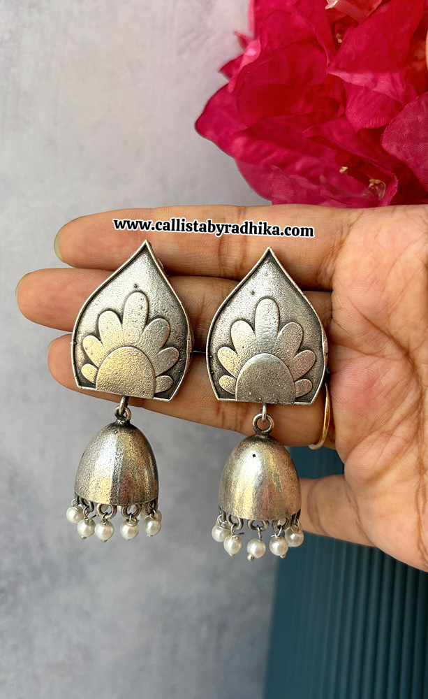 Image of Solid Silver Earring