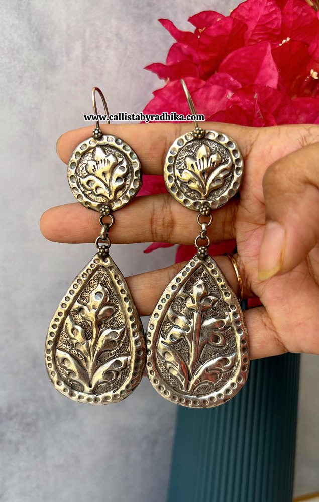 Image of Solid Silver Earring