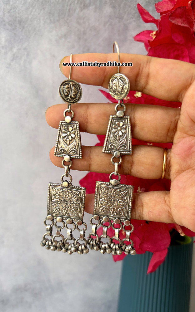 Image of Solid Silver Earring