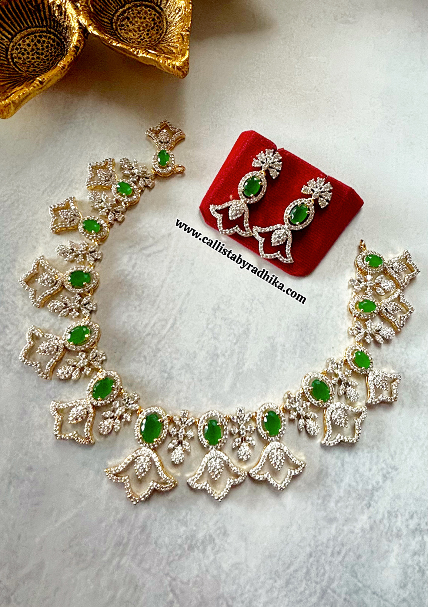 Emerald Green AD Necklace