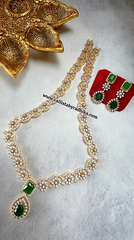 Image of Emerald Green Look-alike Long Necklace