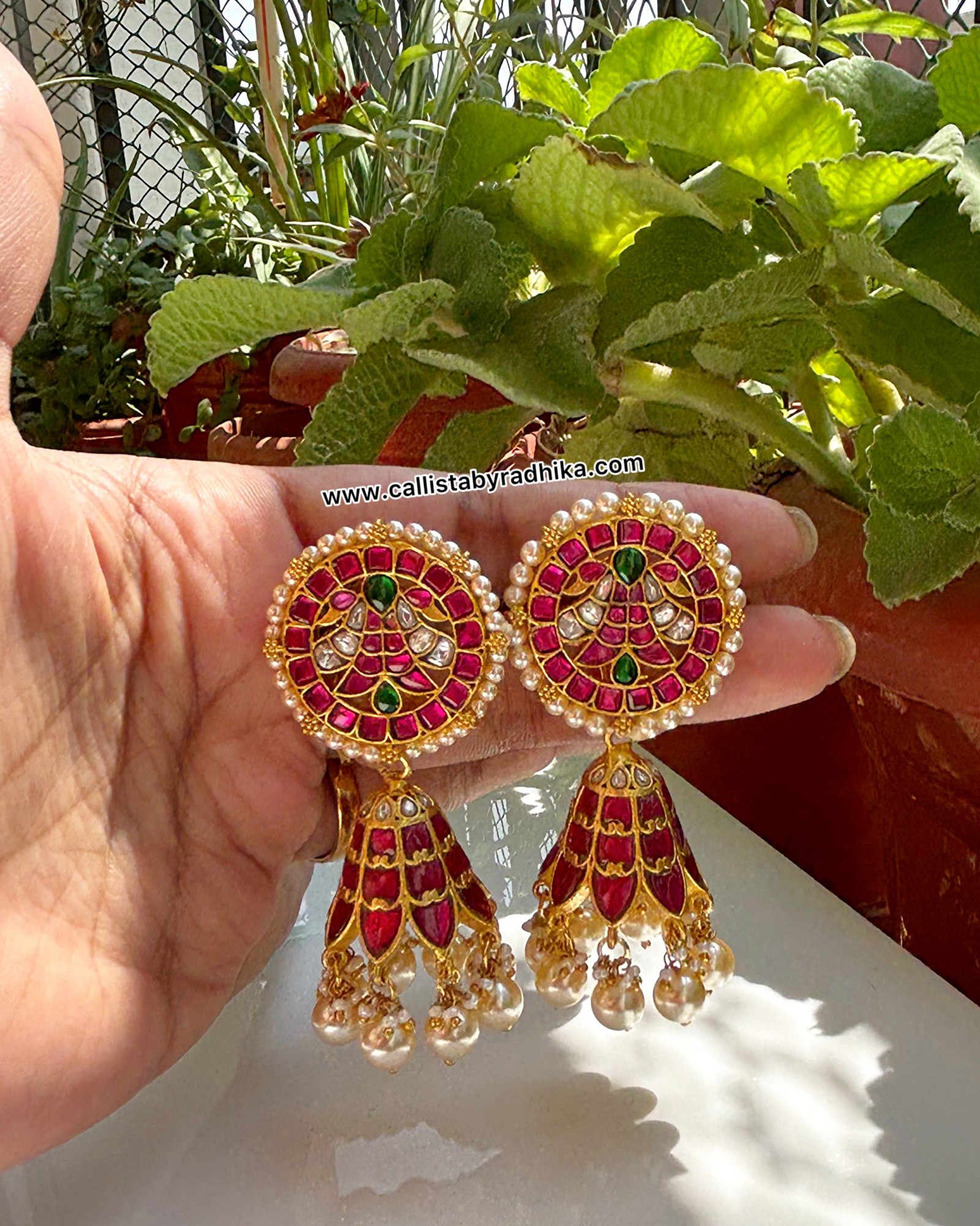 Jadau Jhumka