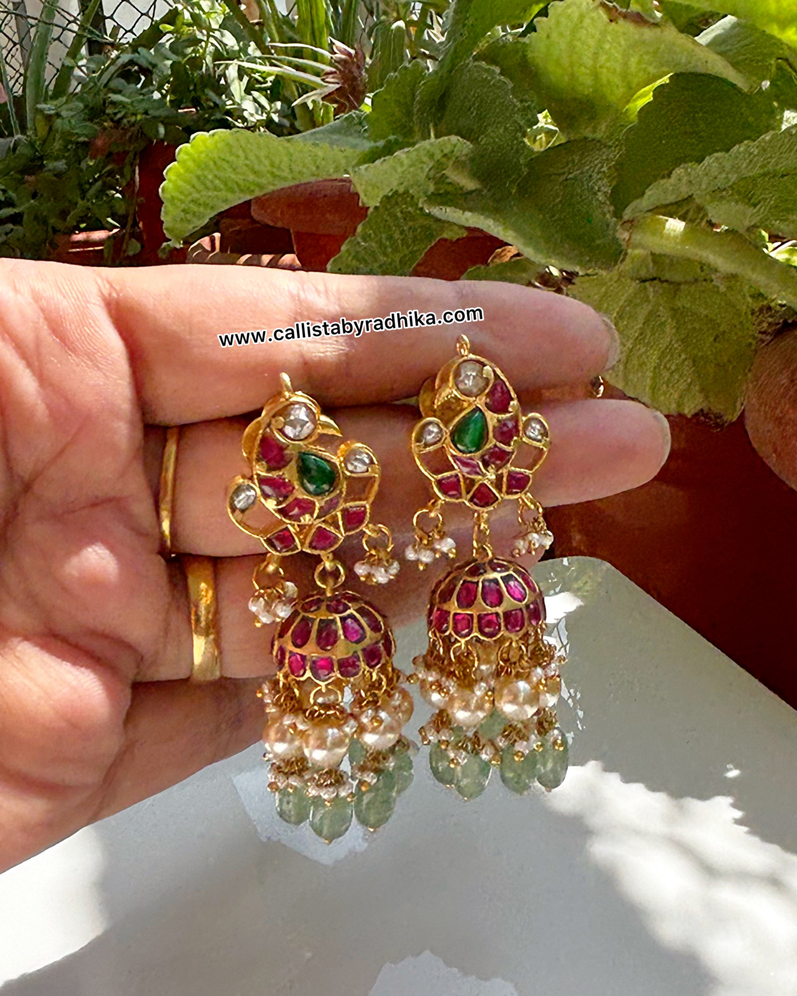 Jadau Jhumka
