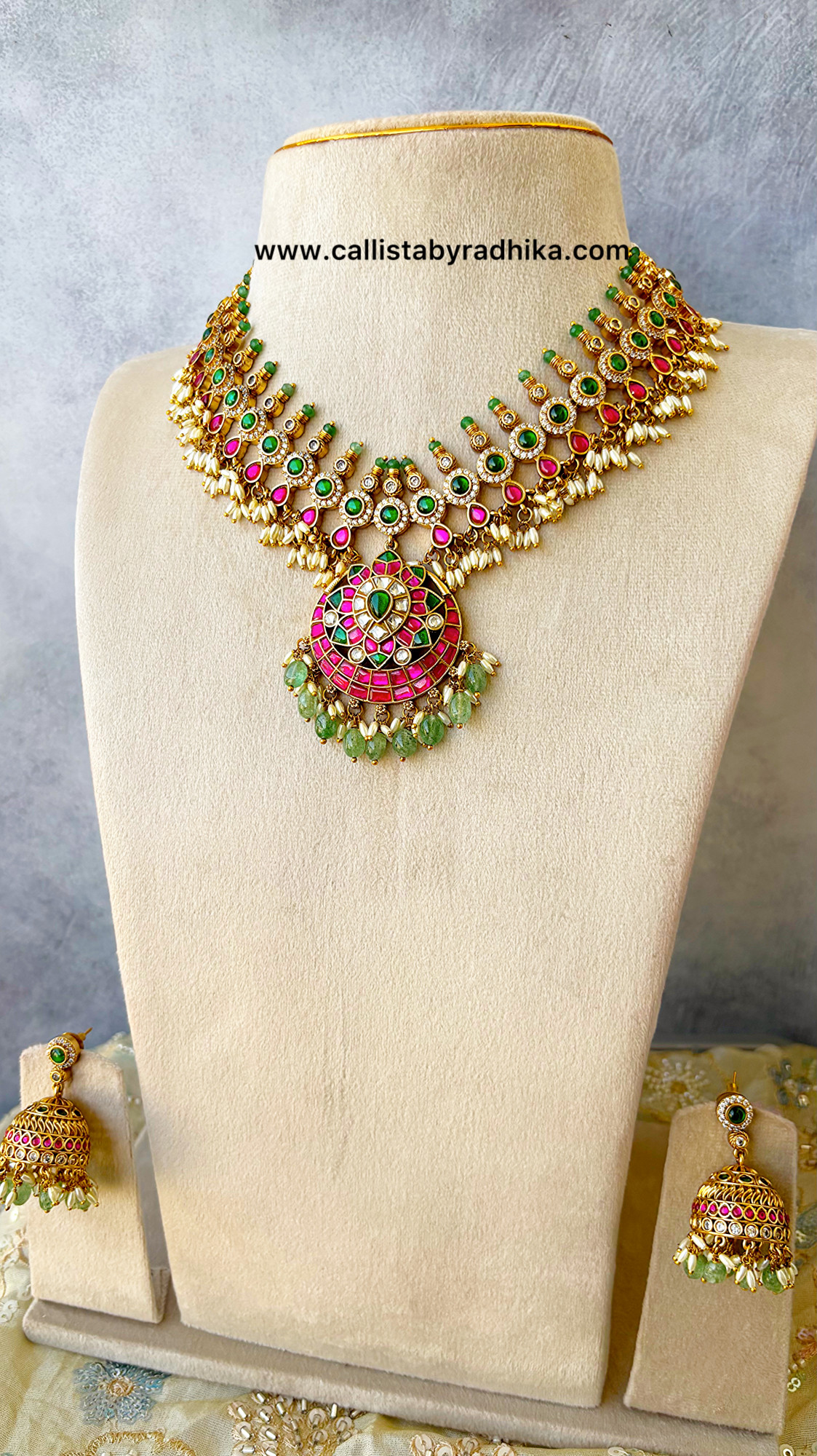 Jadau Necklace Set