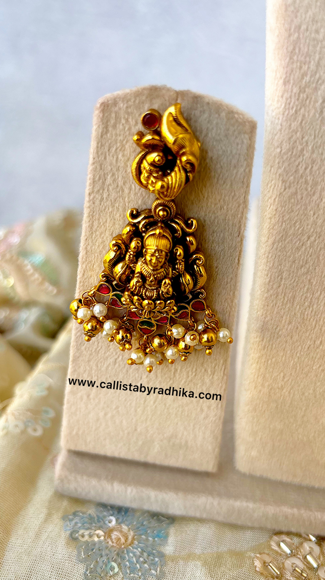 Jadau Nakshi Set
