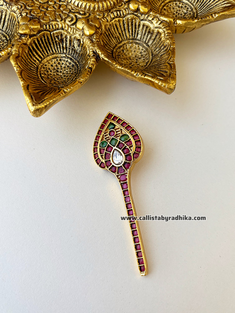 Image of Murugan Vel Gold Polish Pendant (GPP-012)
