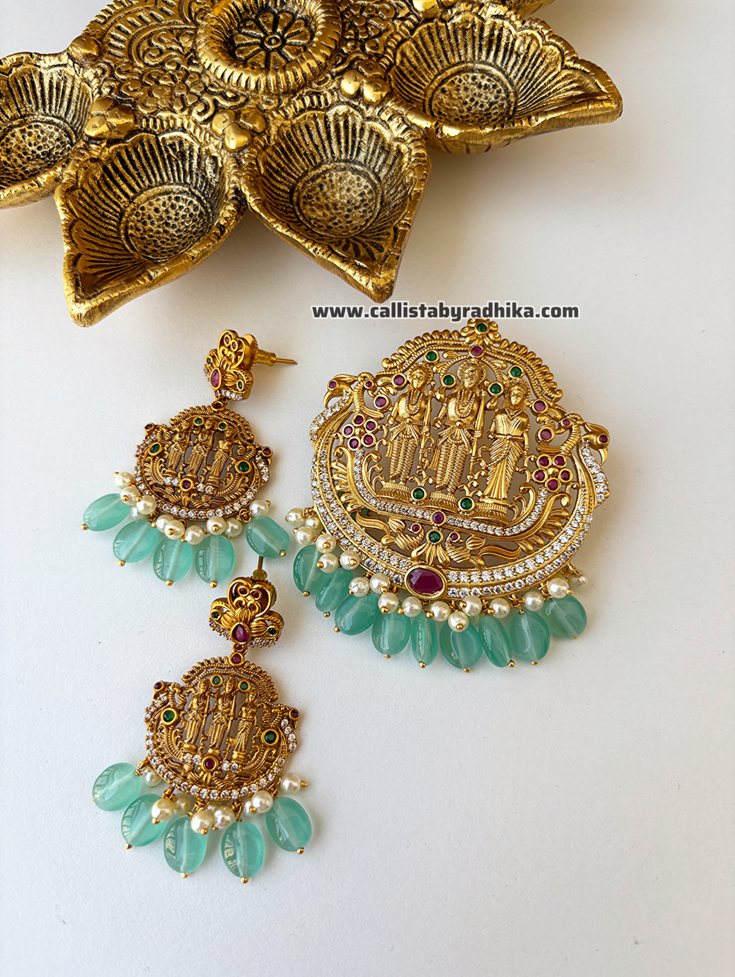 Ram Parivar Gold Polish Pendant (GPP-004)