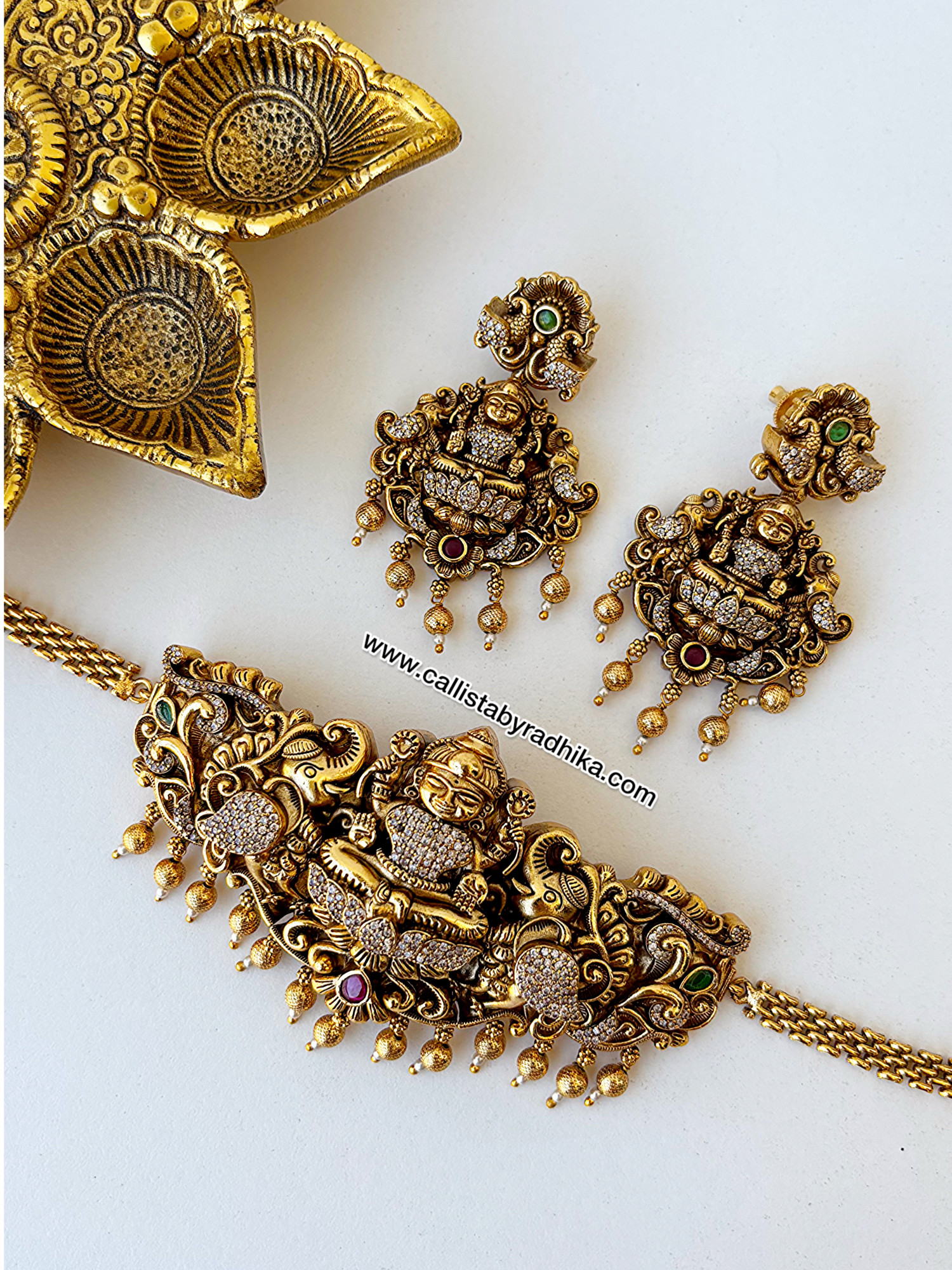 Nakshi Heavy Choker