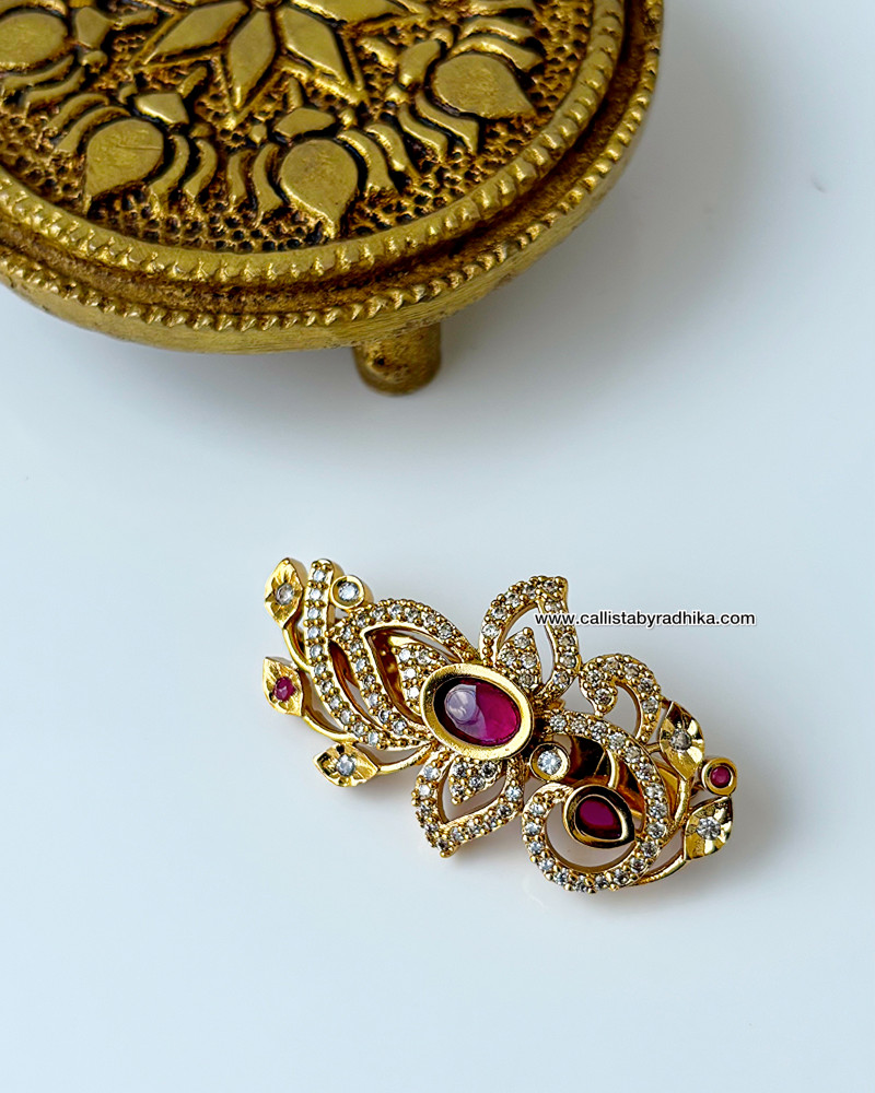 Image of Saree Brooch