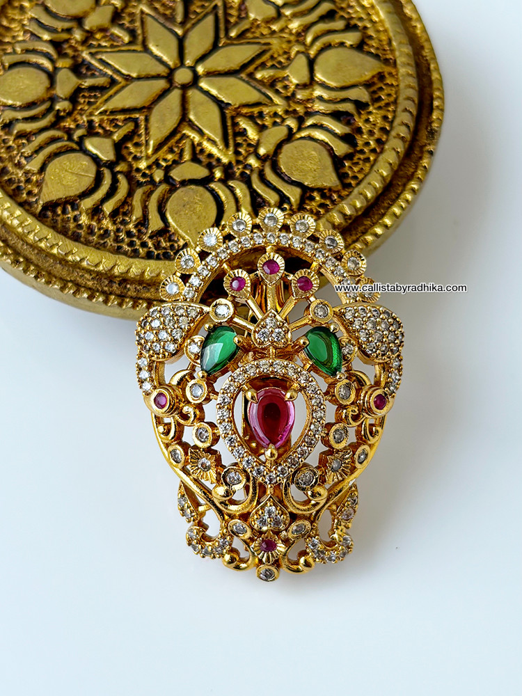 Image of Saree Brooch