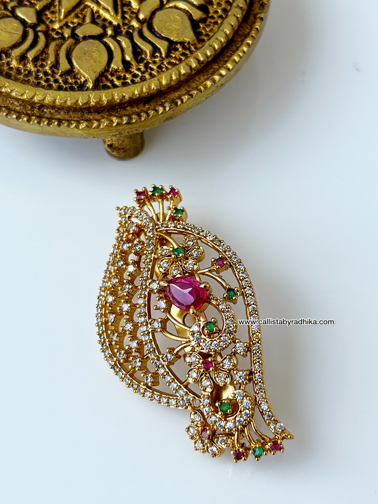 Image of Saree Brooch