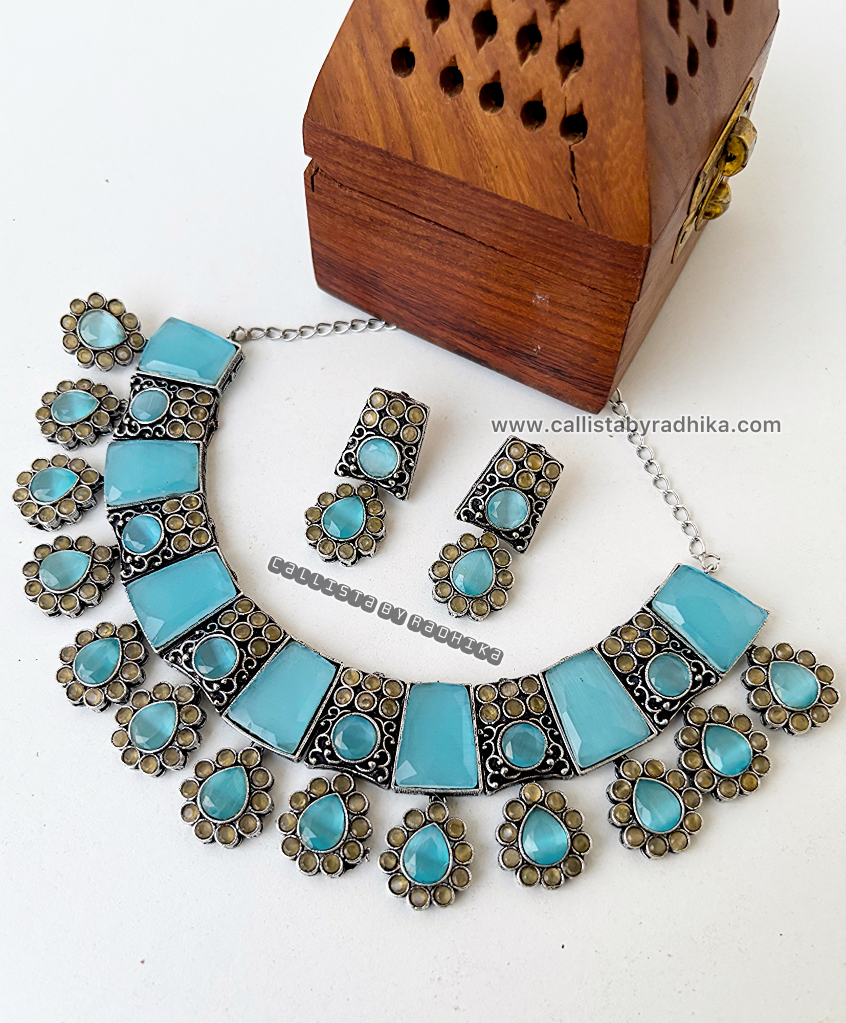 Solid Silver Neckpiece (SSN-065)