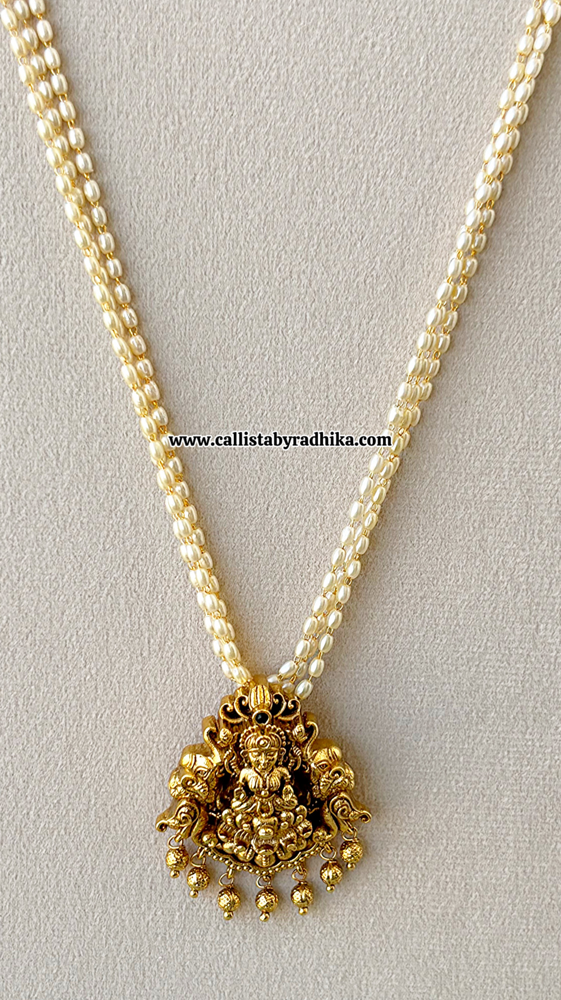 Lakshmi Pendant Pearl Maala