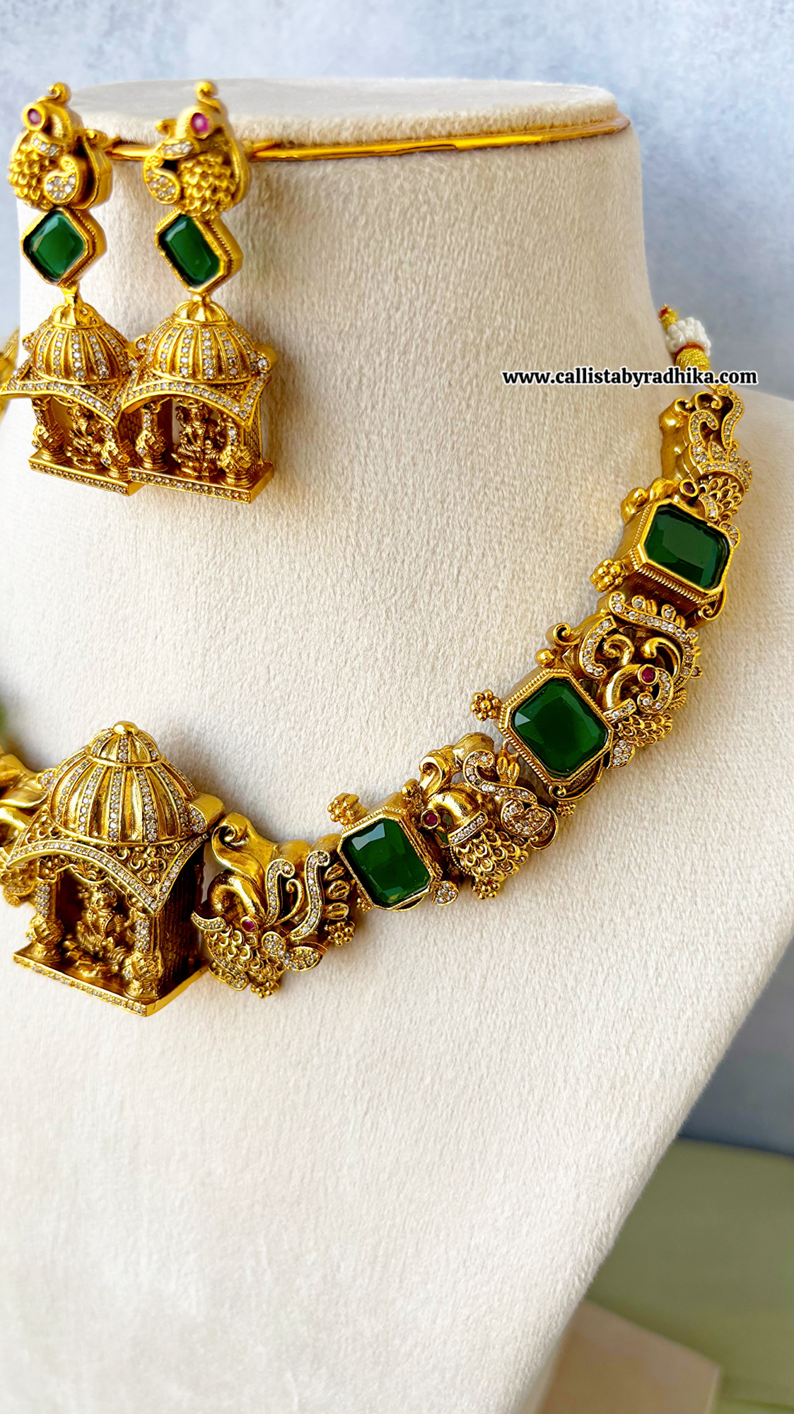 Green Stone Nakshi Necklace