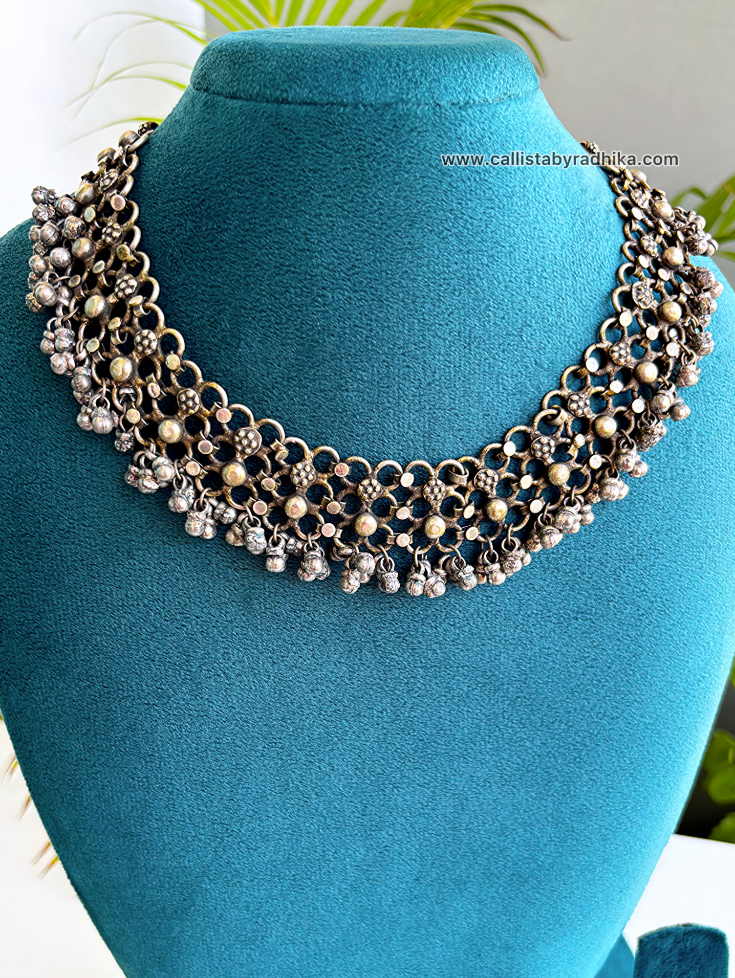 Solid Silver Neckpiece