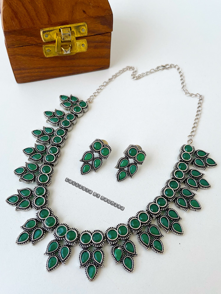 Image of Silver Replica Neckpieces (SRN-057)