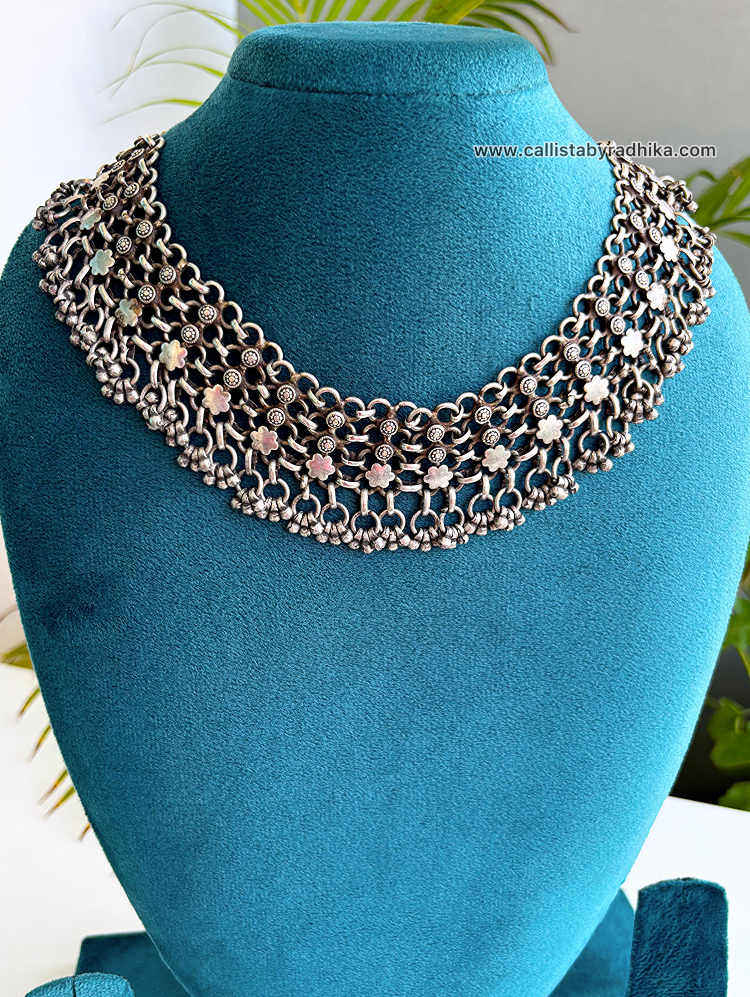 Solid Silver Neckpiece