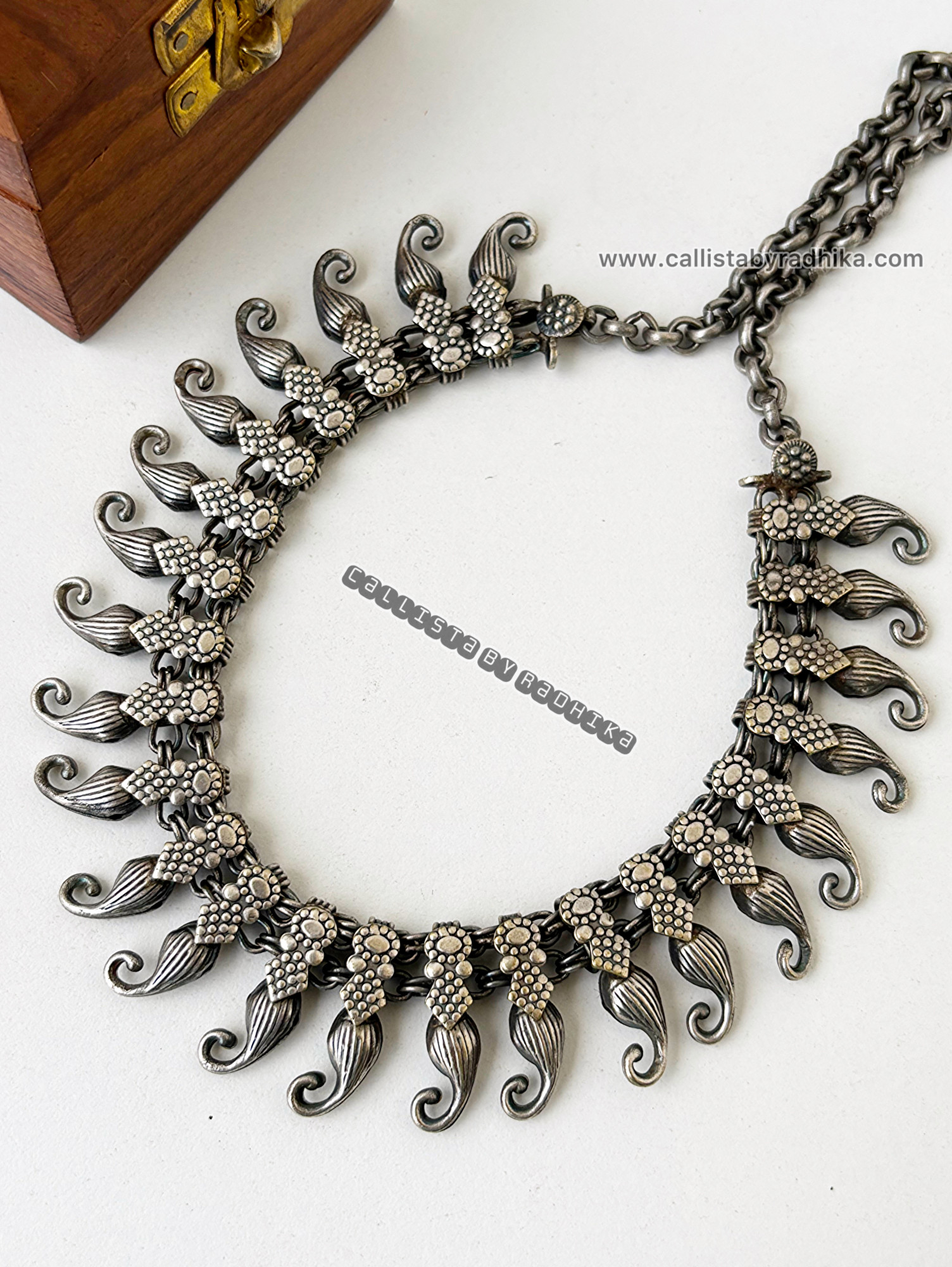 Solid Silver Neckpiece (SSN-045)