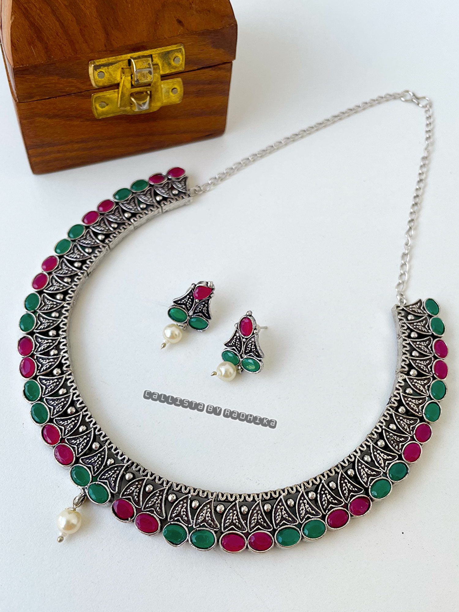 Silver Replica Neckpieces (SRN-063)