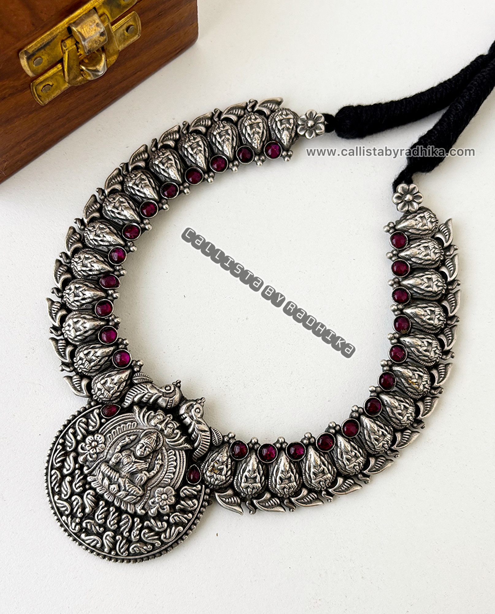 Solid Silver Neckpiece (SSN-028)