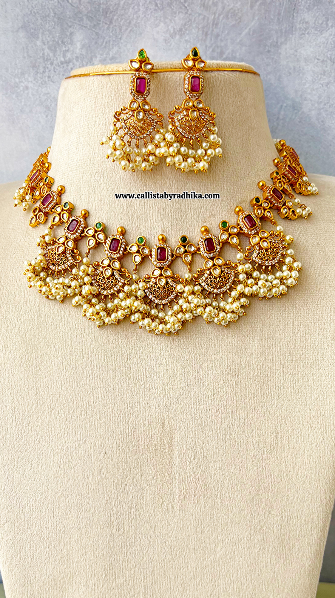 Guttupusalu Necklace