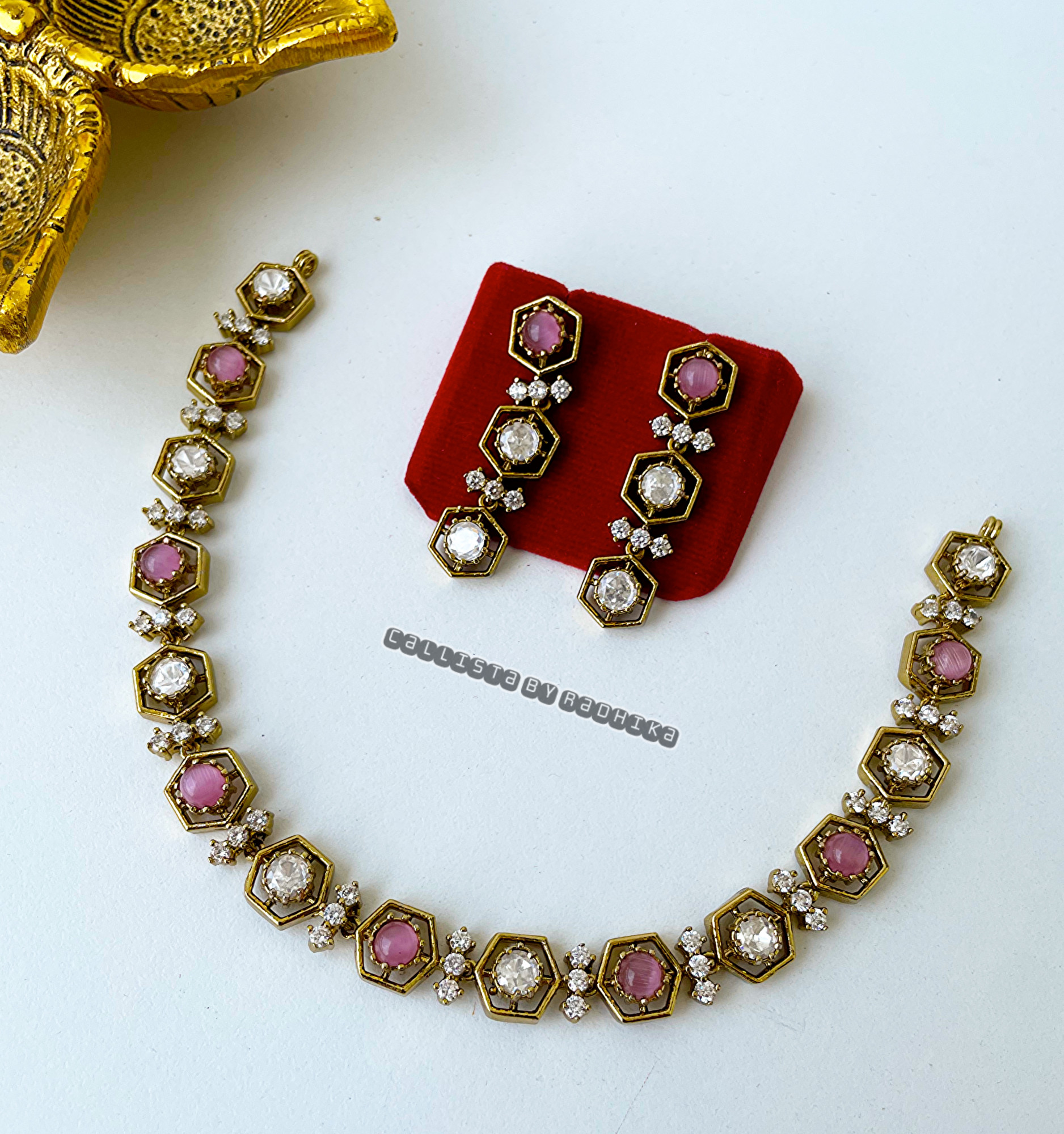 Moissanite Stone Neckpiece (STN-001)