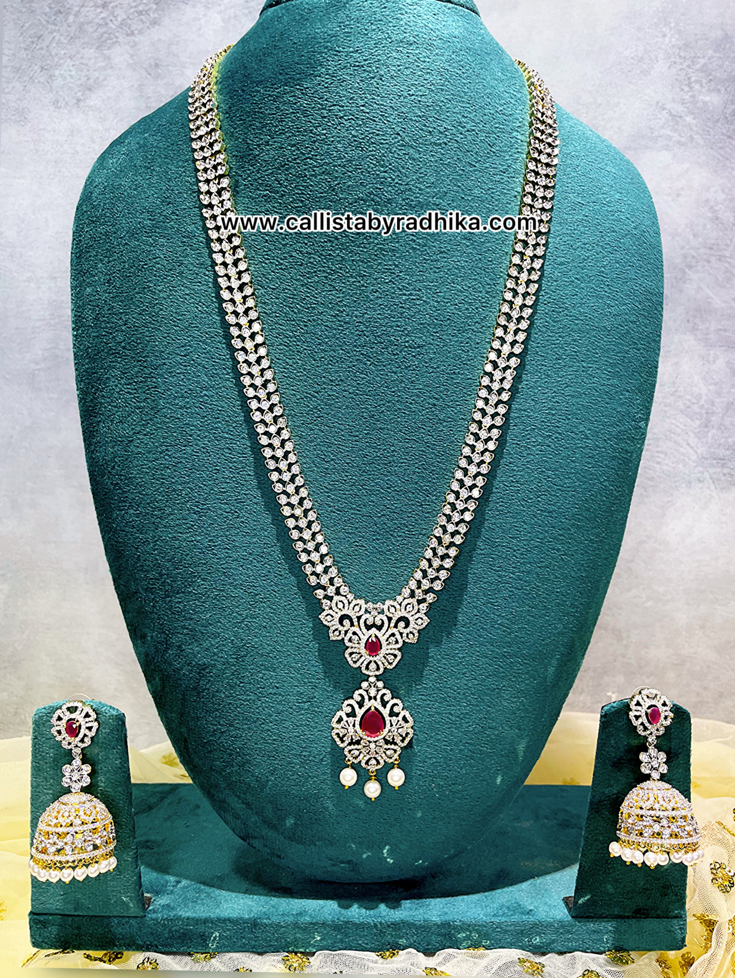Diamond Look-alike Long Haaram set