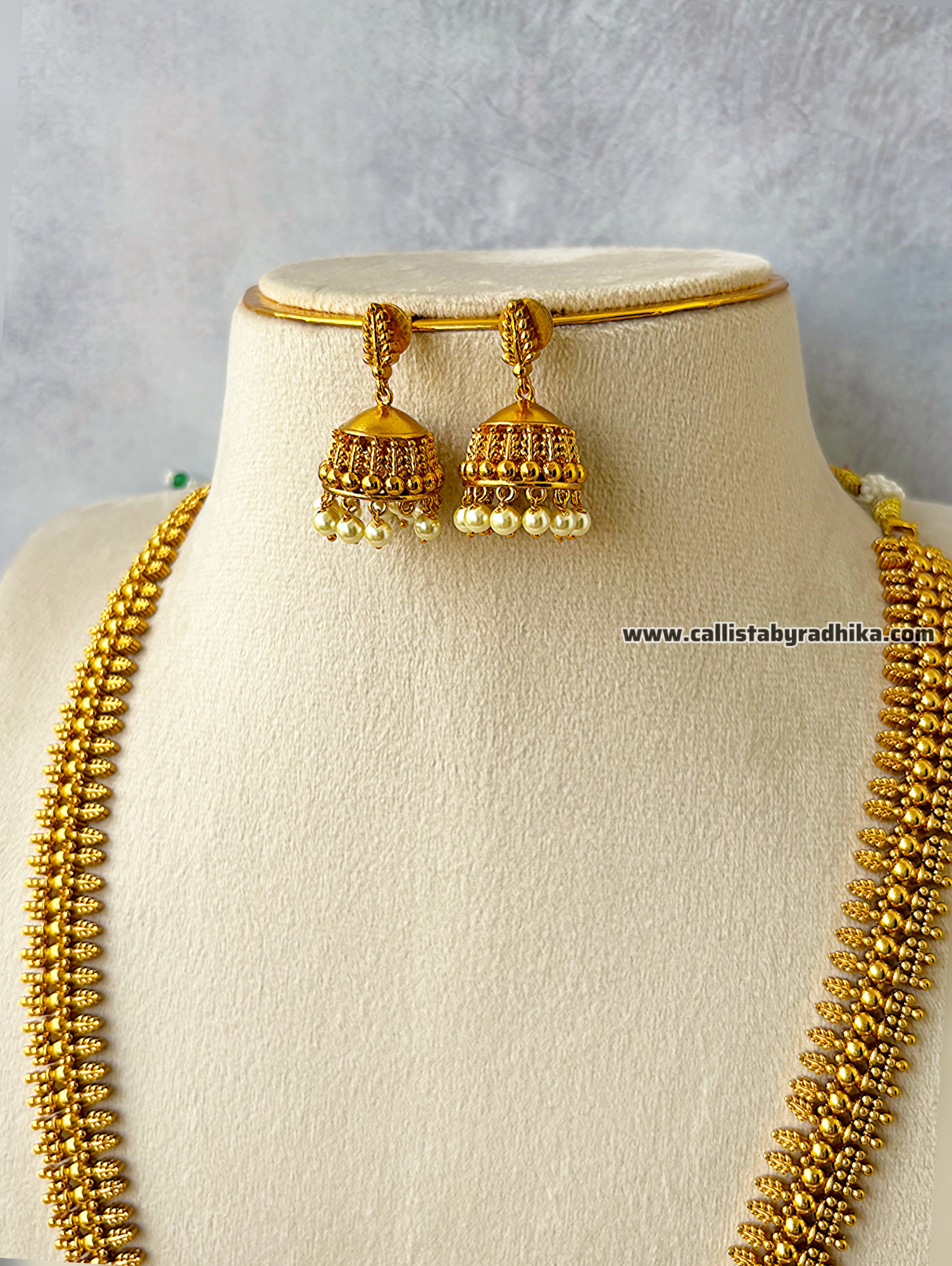 Gold polish Long Necklace