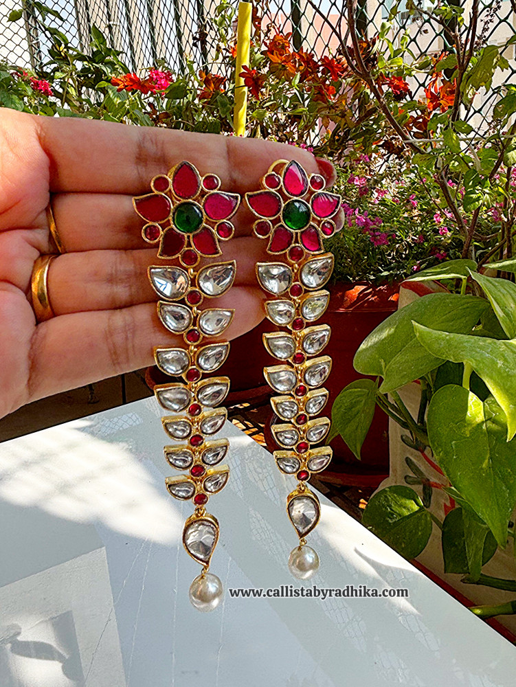 Image of Jadau Kundan Earrings
