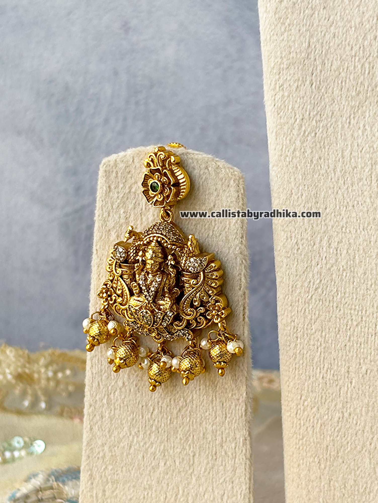 Nakshi Bridal Collar Neckpiece