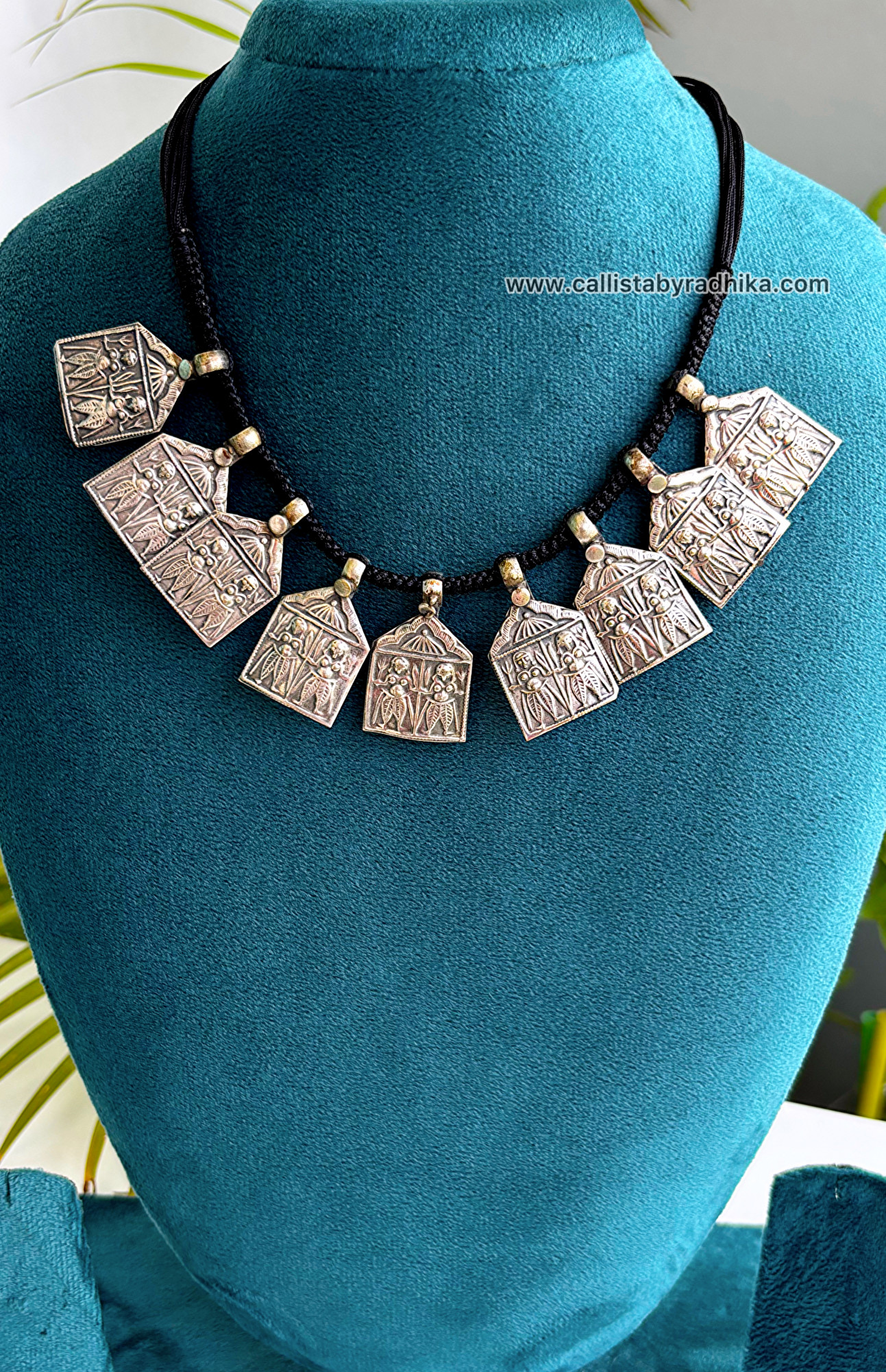 Black Tassel Neckpiece