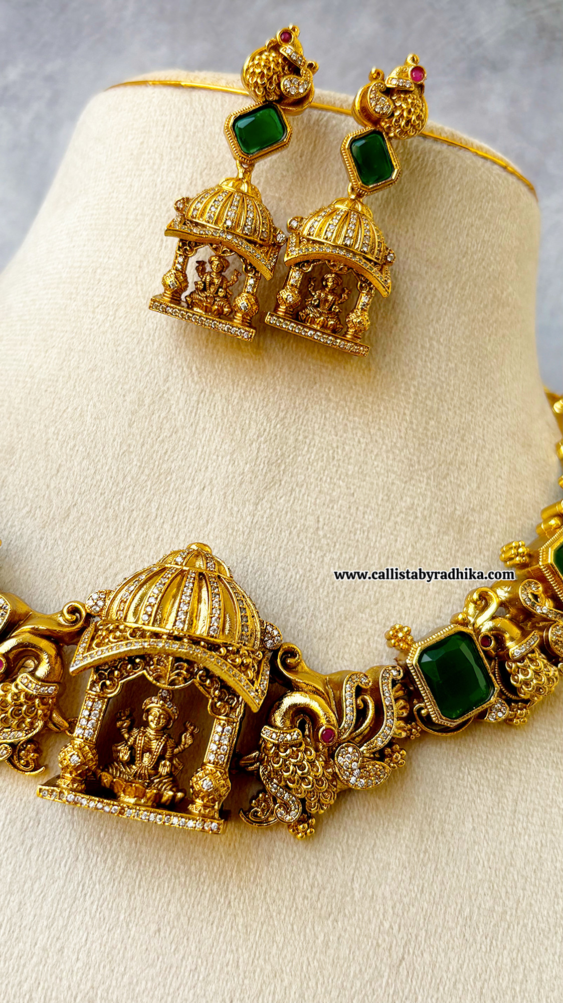Green Stone Nakshi Necklace