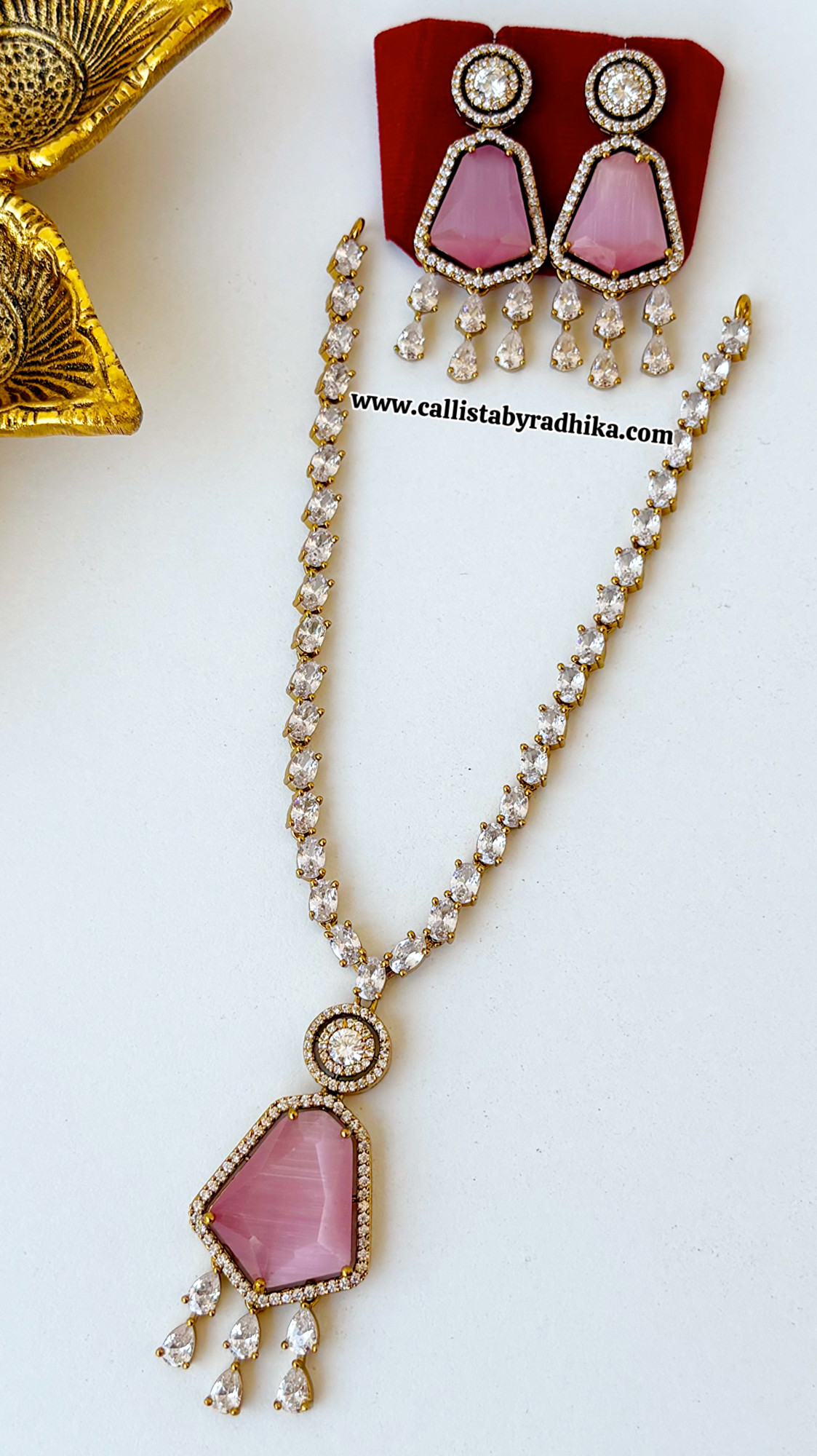 Stone Neckpiece