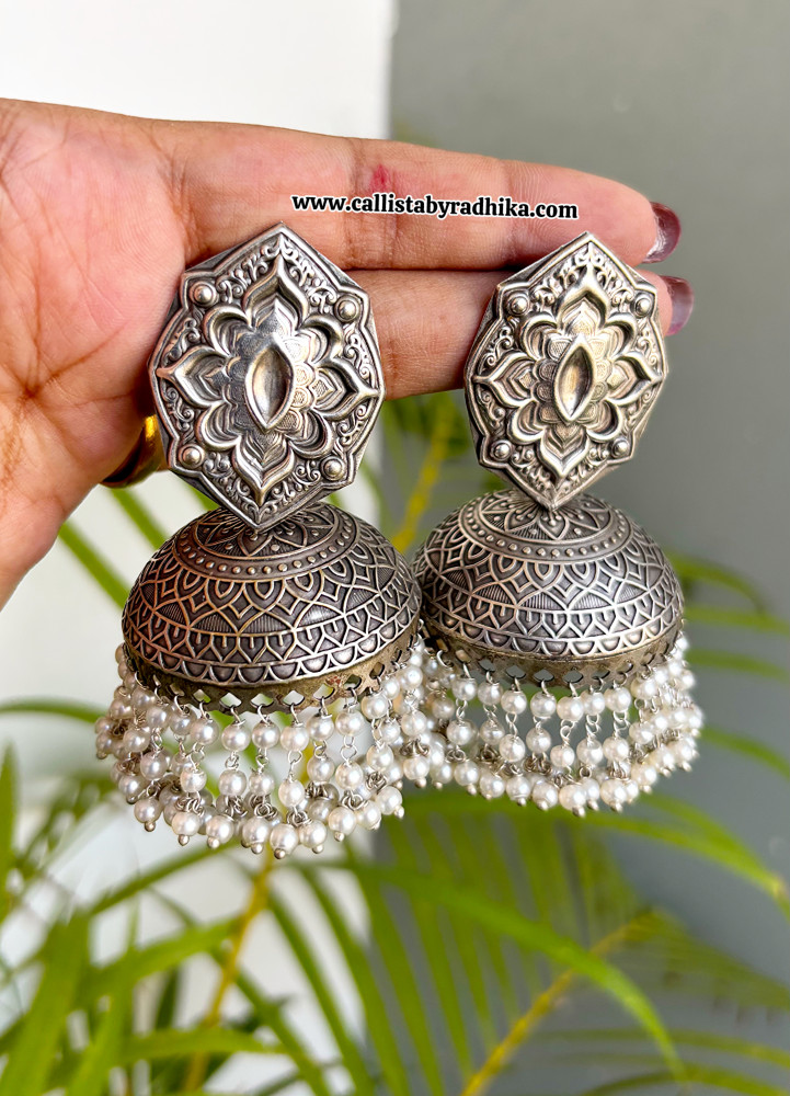 Image of Pearl Lehariya Jhumka