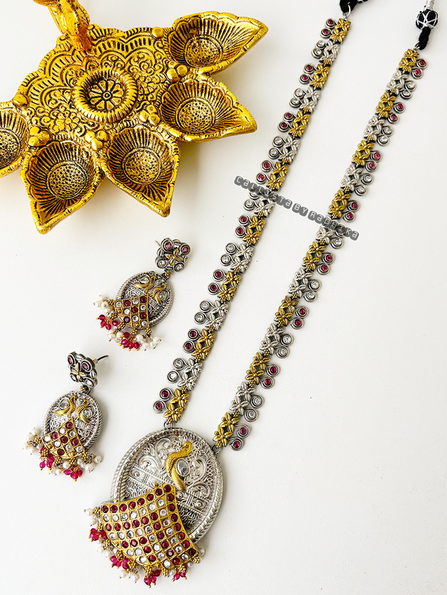 Dual-Tone Neckpiece (DTN-027)