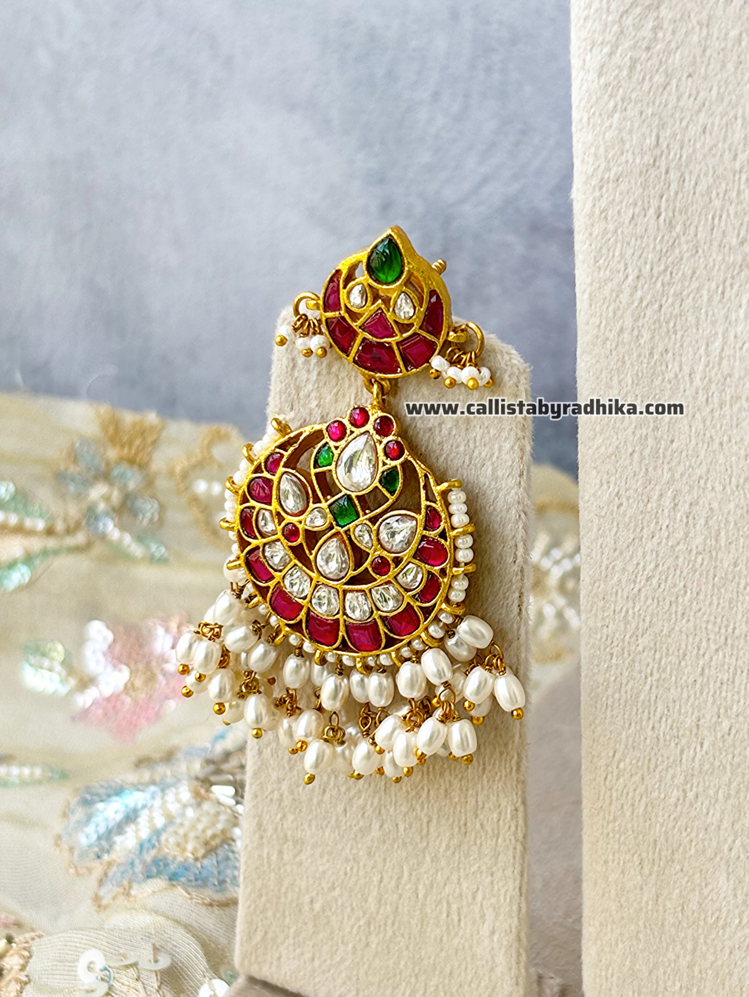 Jadau Kundan Pearl Choker with Earrings