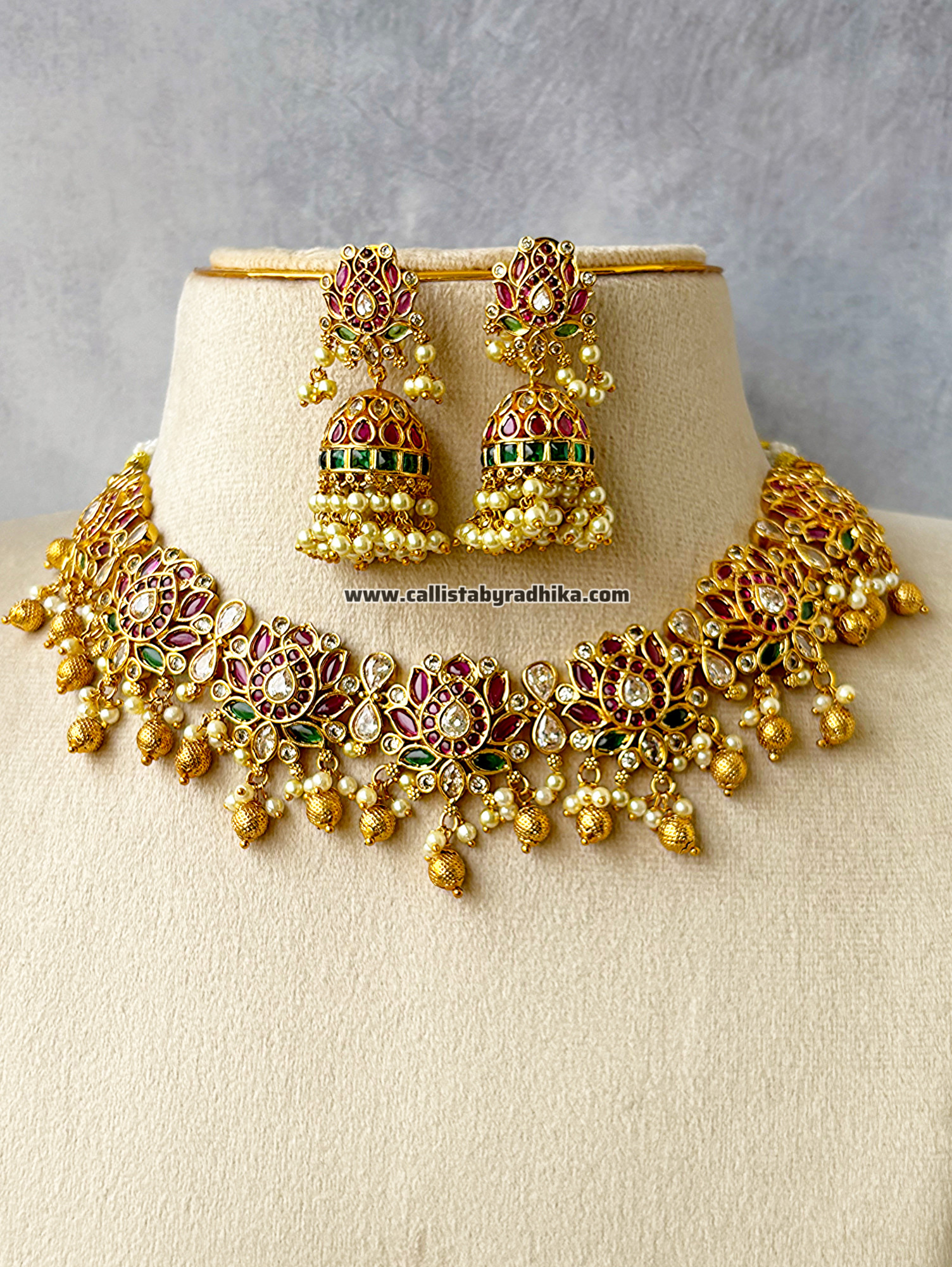 Lotus Stone Neckpiece