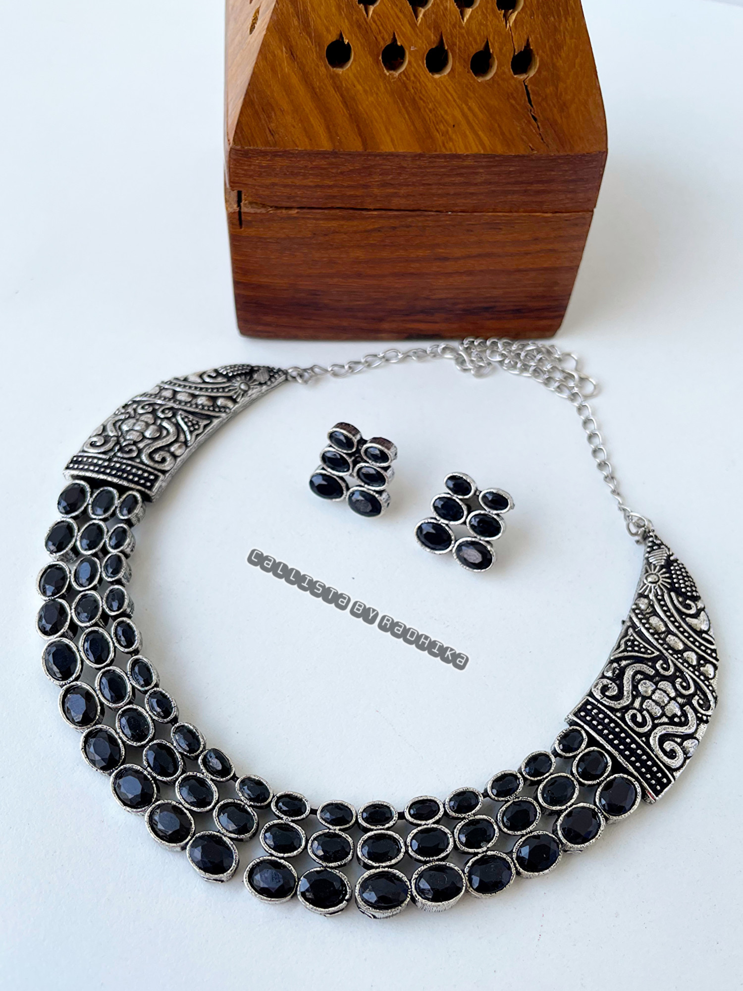 Silver Replica Neckpieces (SRN-048)