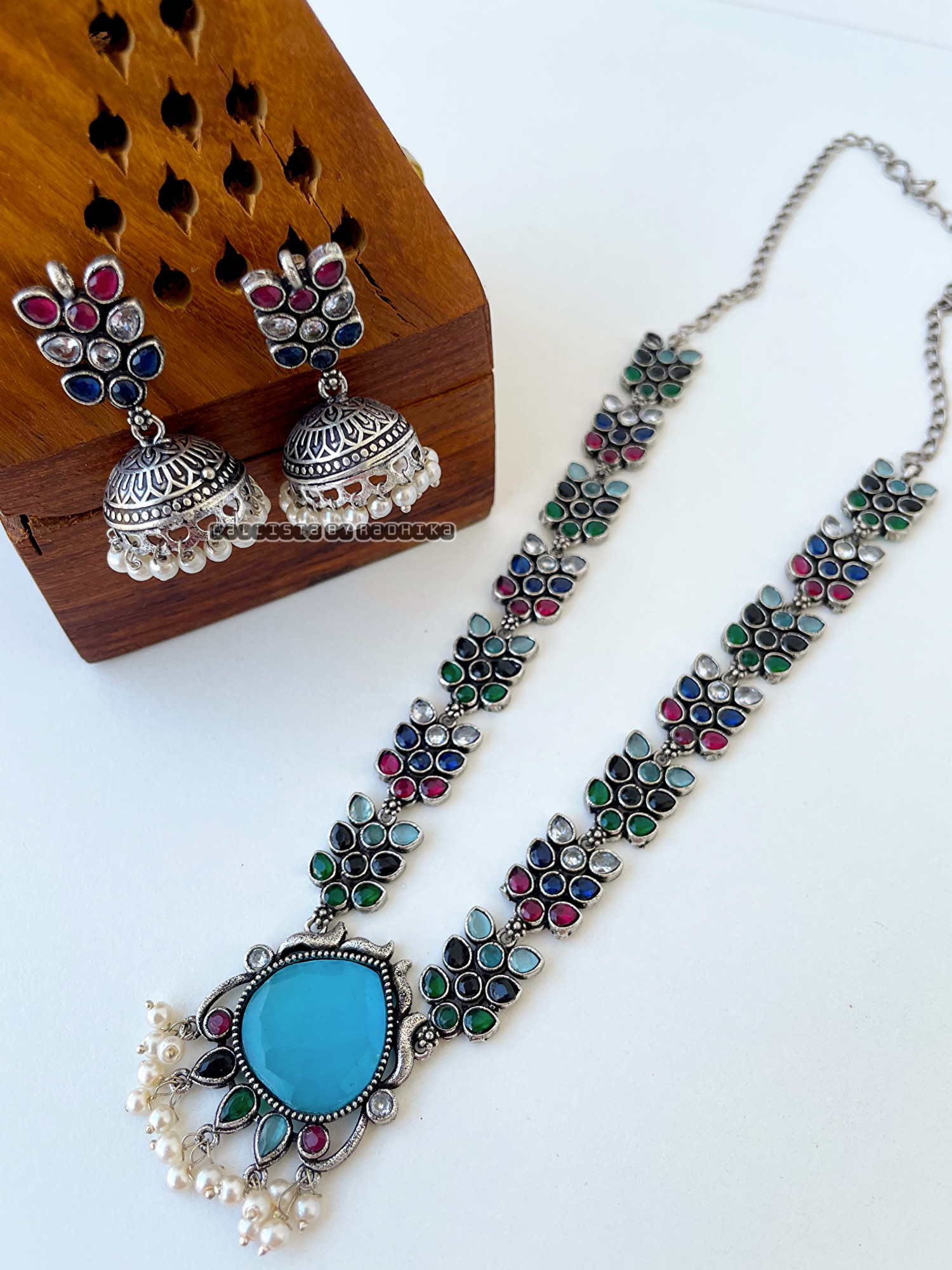 Silver Replica Neckpieces (SRN-056)