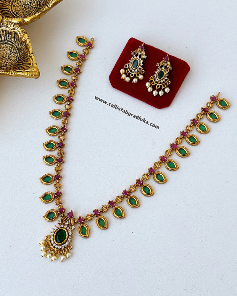 Image of Palakka Stone Neckpiece