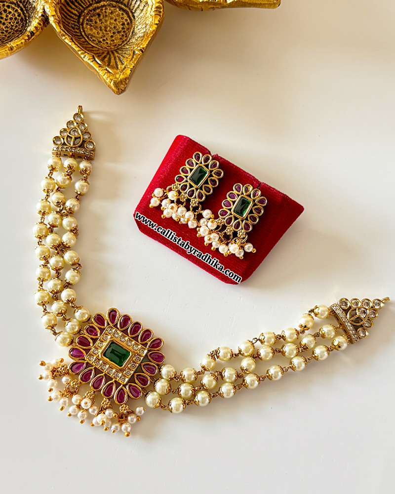 Image of Pearl Choker