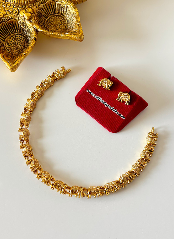 Image of Elephant Sleek Neckpiece