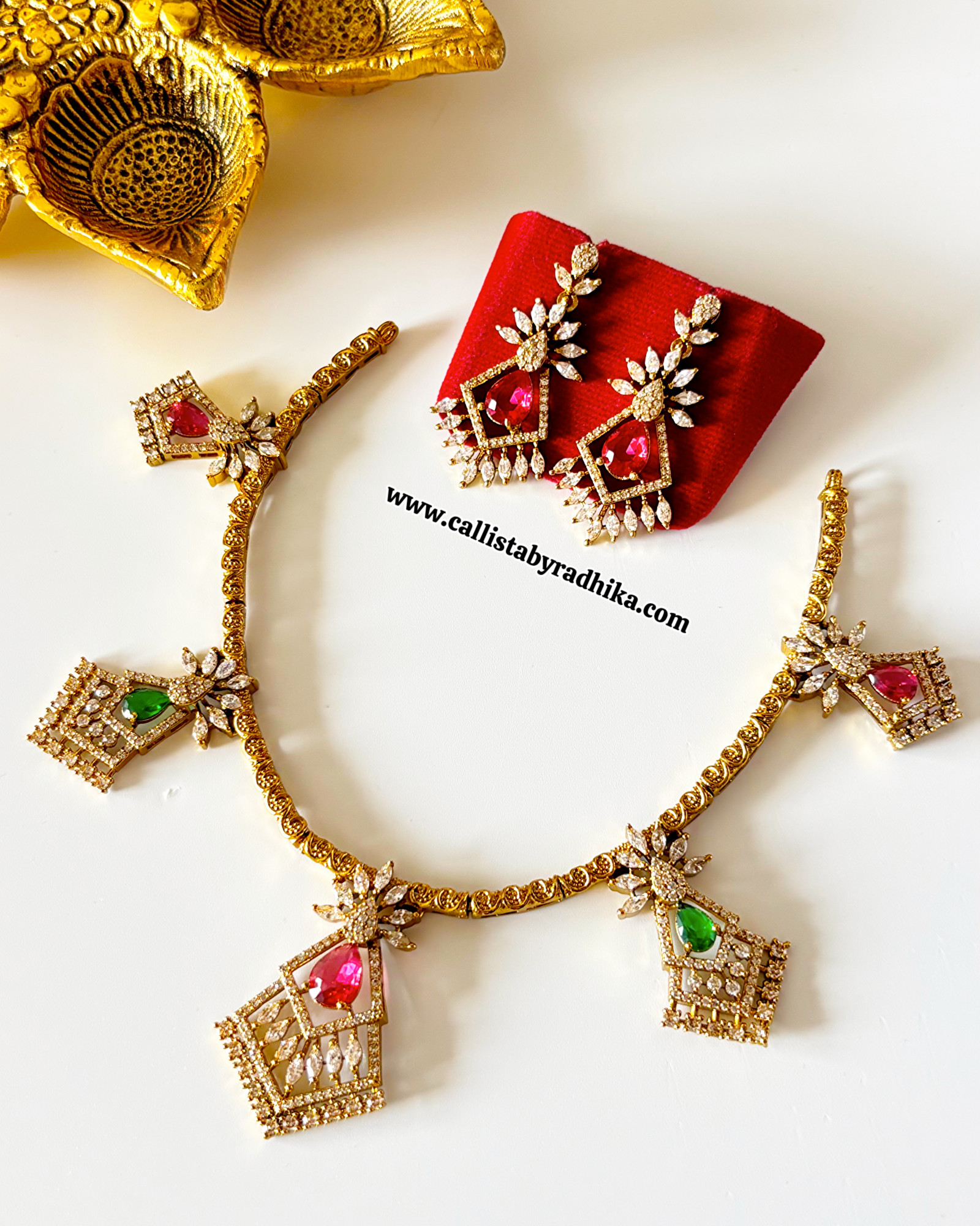 Stone Necklpiece