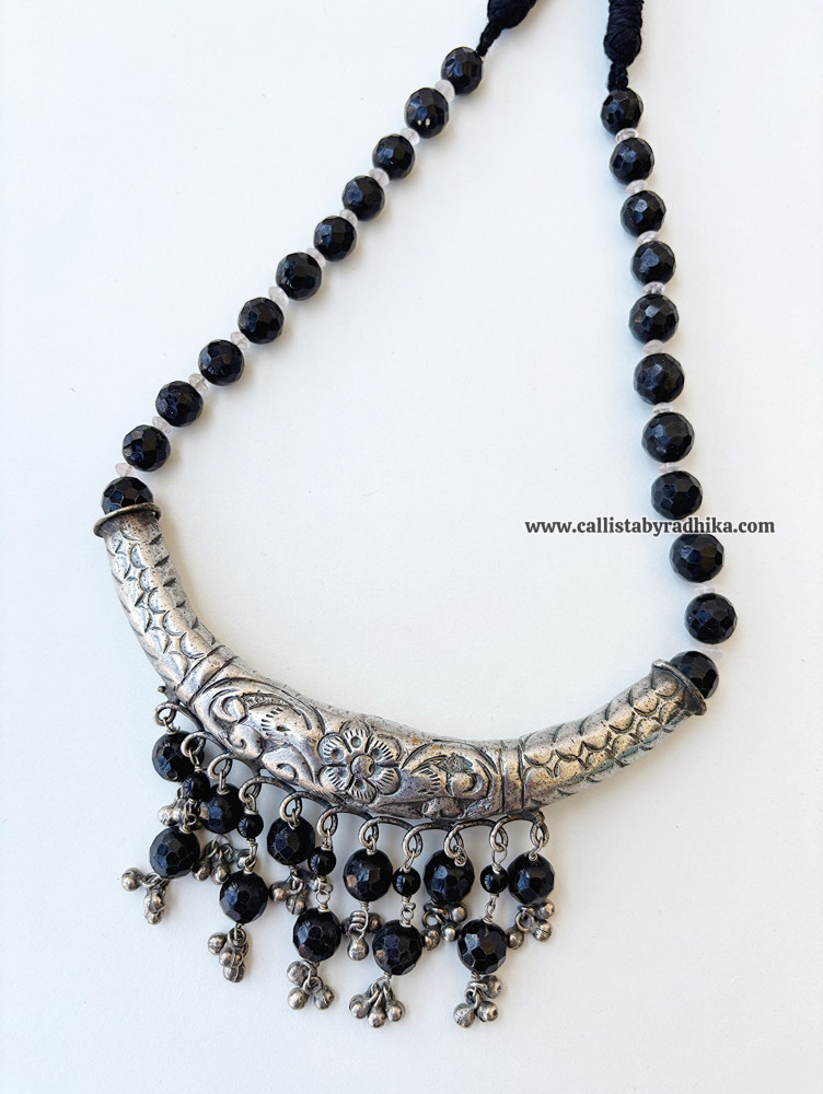 Image of Solid Fusion Neckpiece