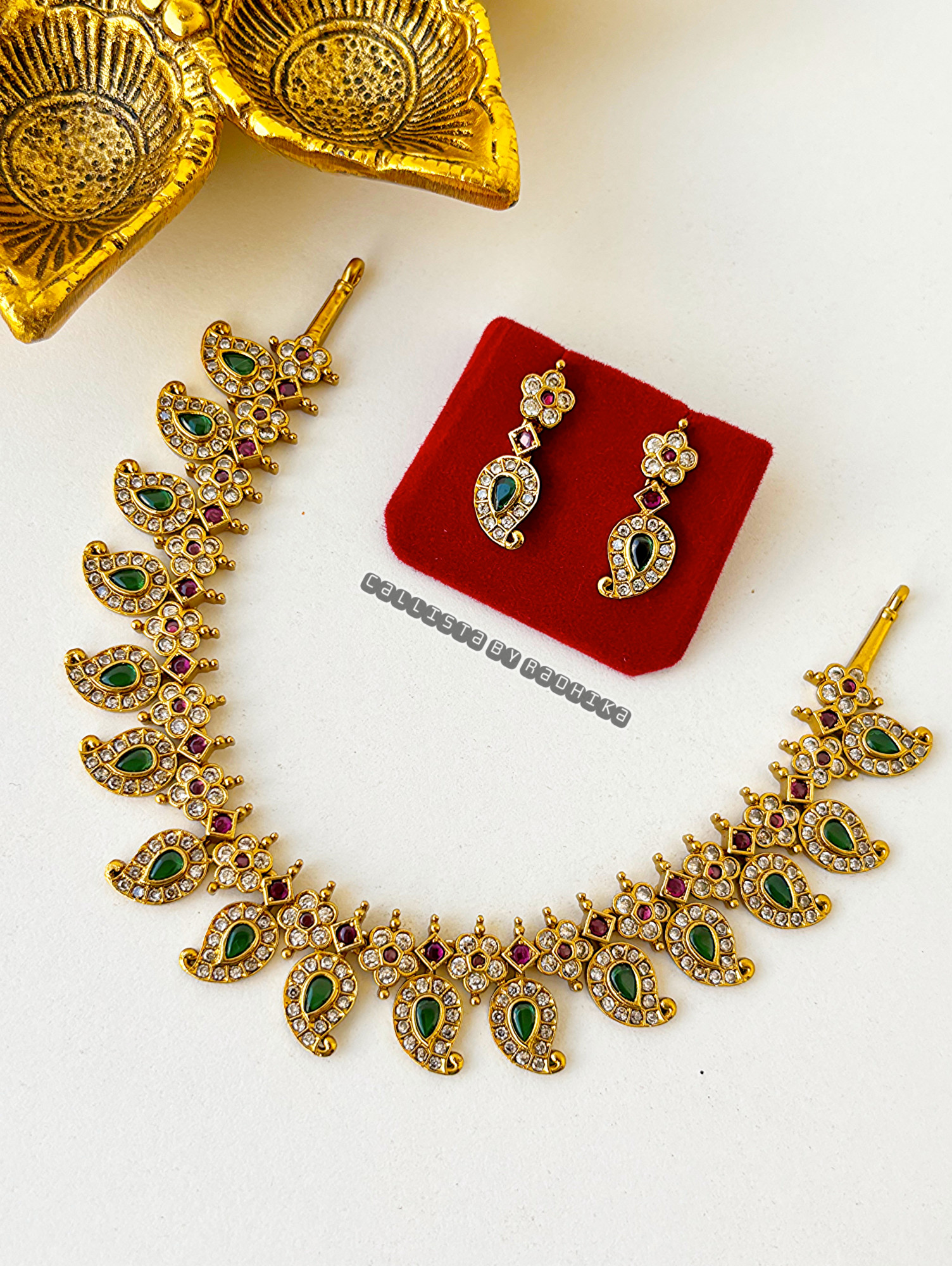 Gold Polish/Temple Long Neckpiece(GP-041)