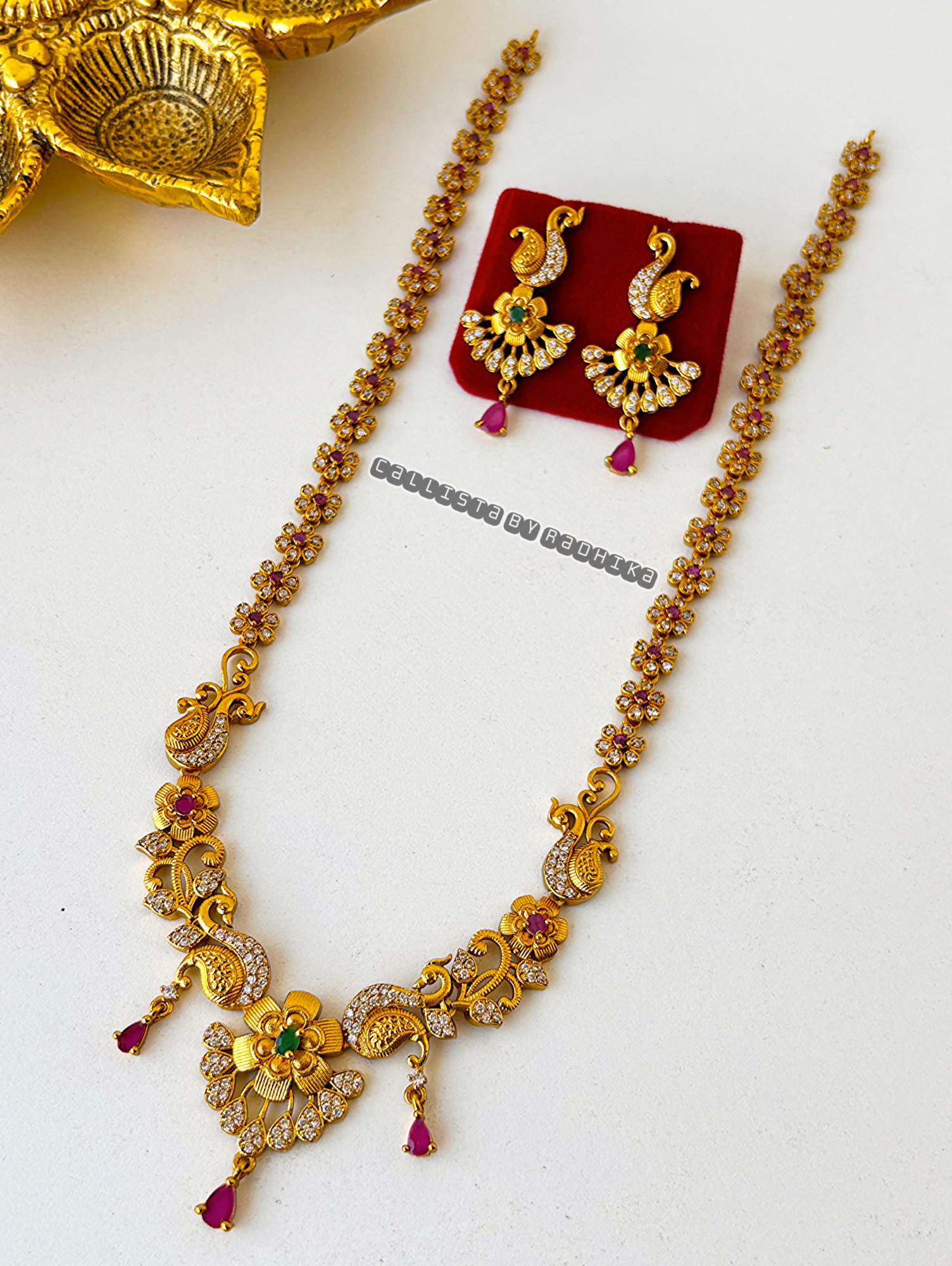 Gold Polish/Temple Long Neckpiece(GP-037)