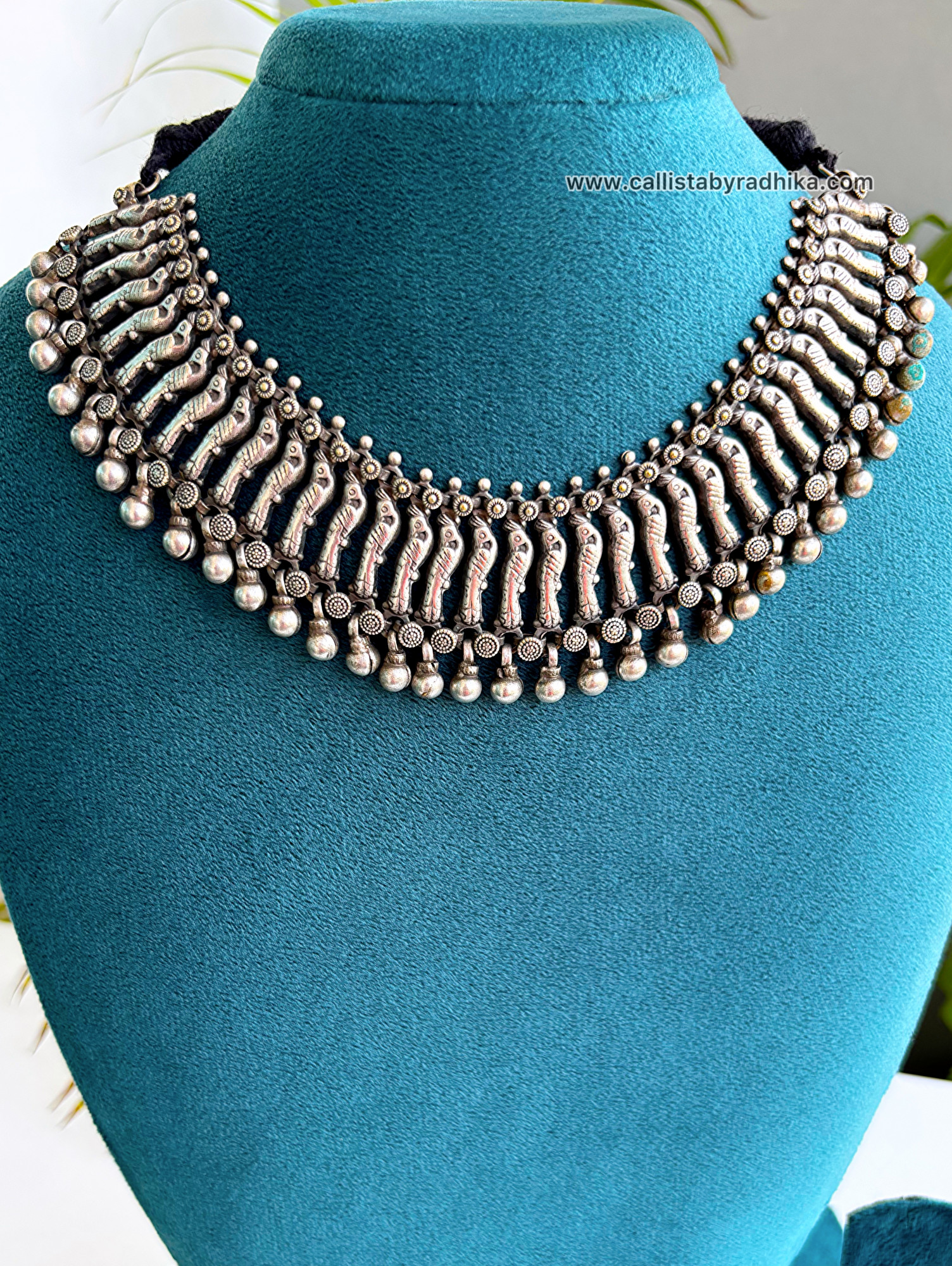 Solid Silver Neckpiece